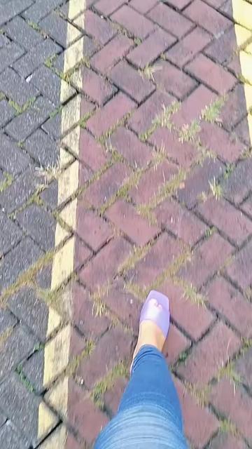 @𝓯𝓵𝓸𝓻𝓲𝓭𝓪𝓽𝓲𝓵𝓪𝓪𝓻