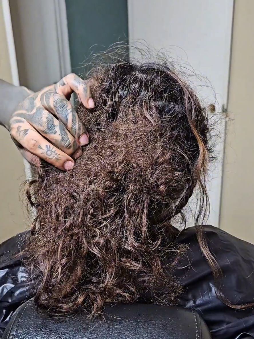 @ItzelbraidsTJ