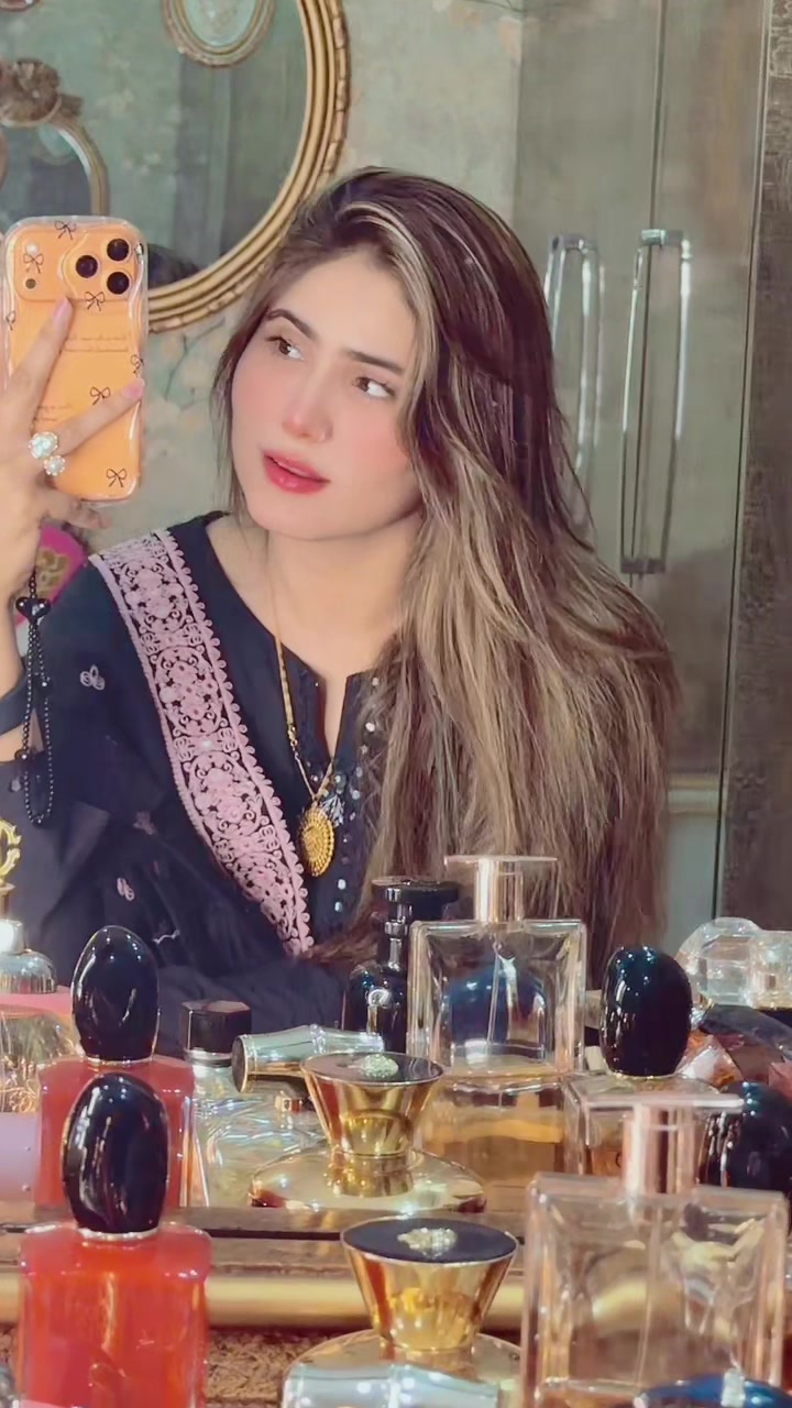 @Reema Khan