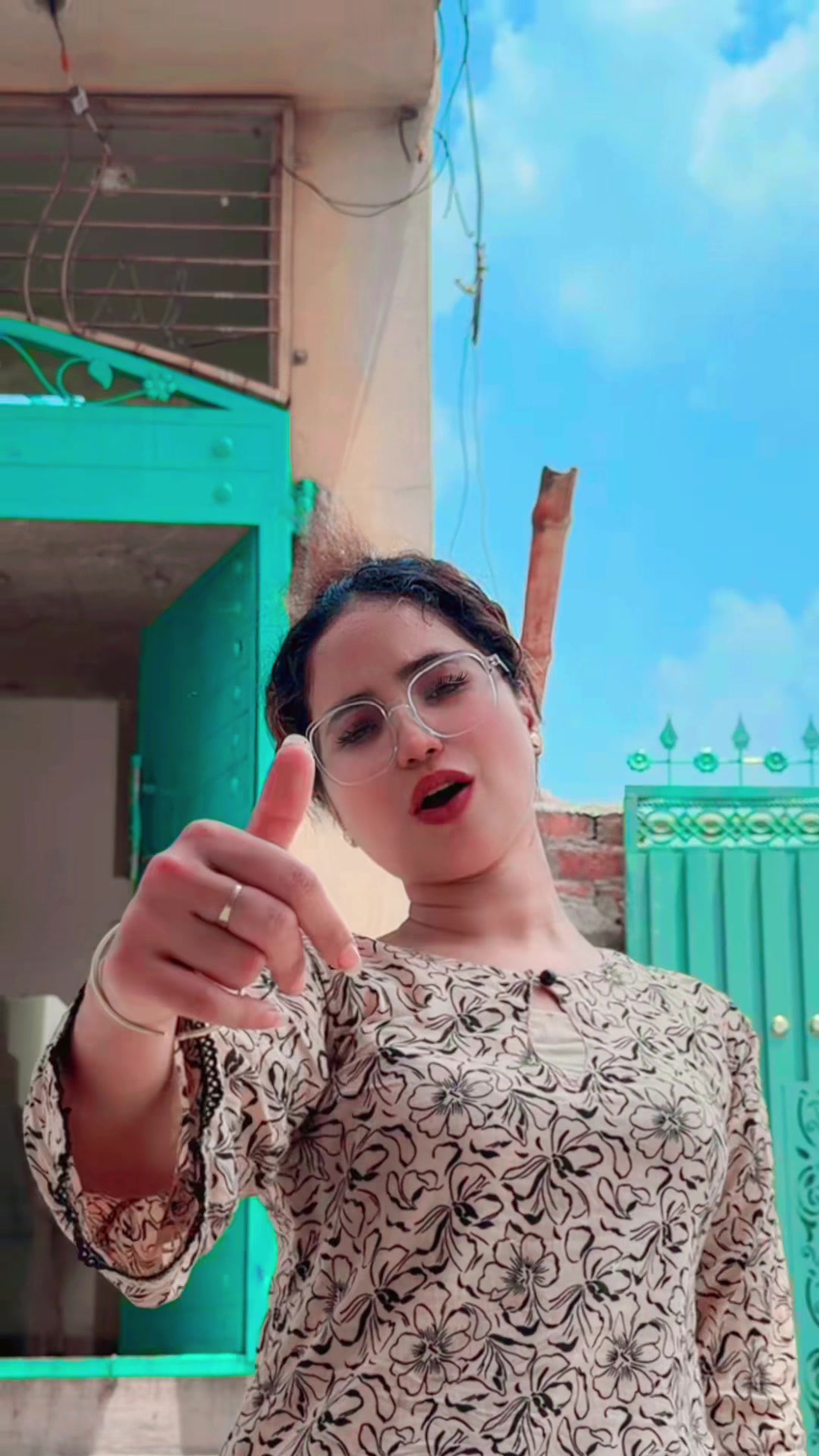 @🦋MeHaK offiCial 🦋