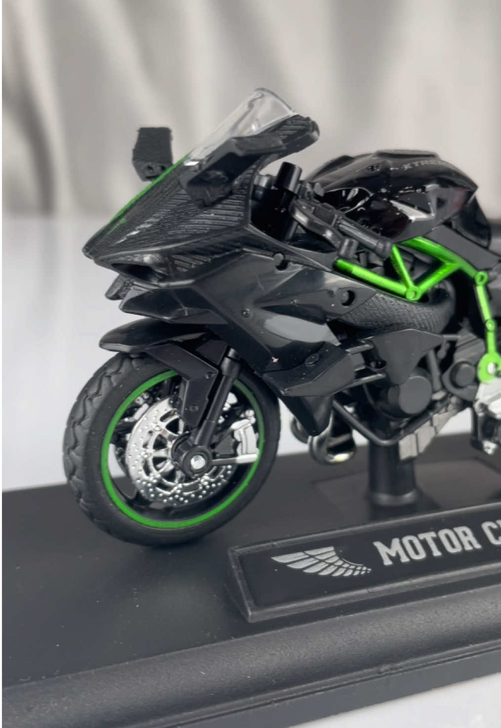 @MToys