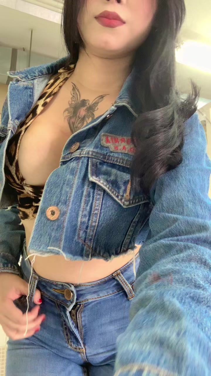@🕷️