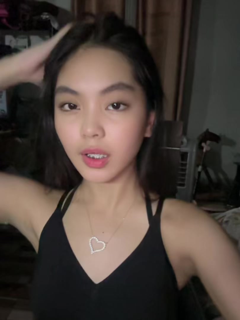 @Zahlia