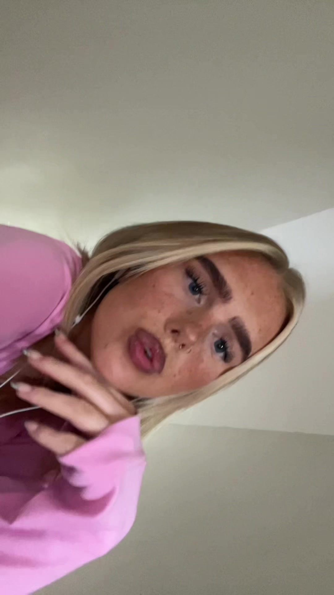 @scarlettduggan_