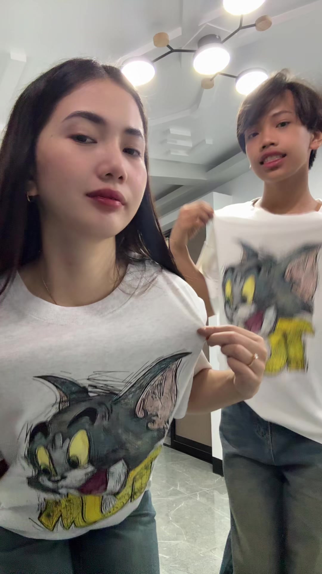 @Hazelpetipit