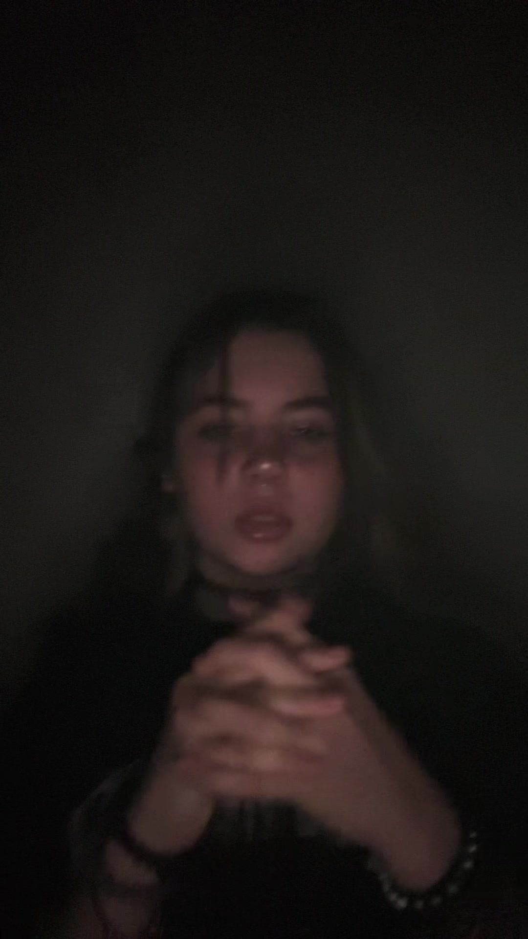 @ᶻ 𝘇 𐰁