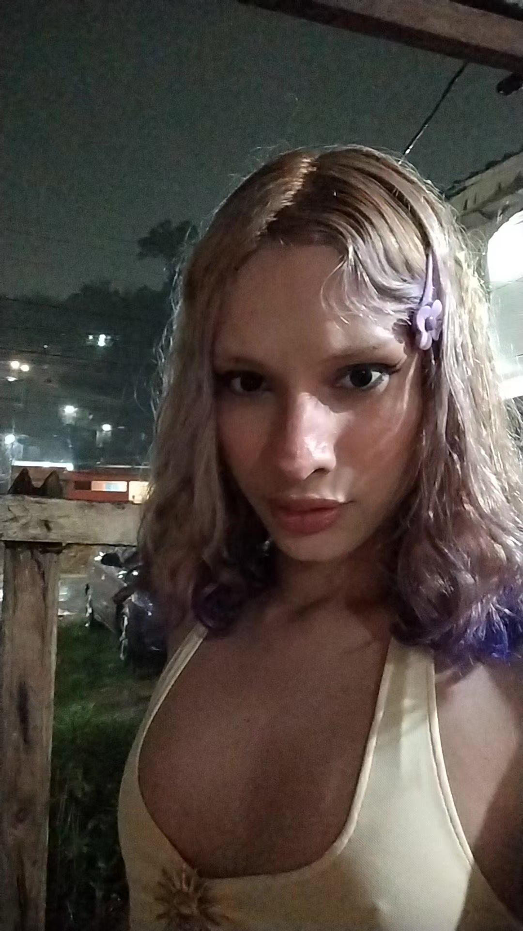 @julia