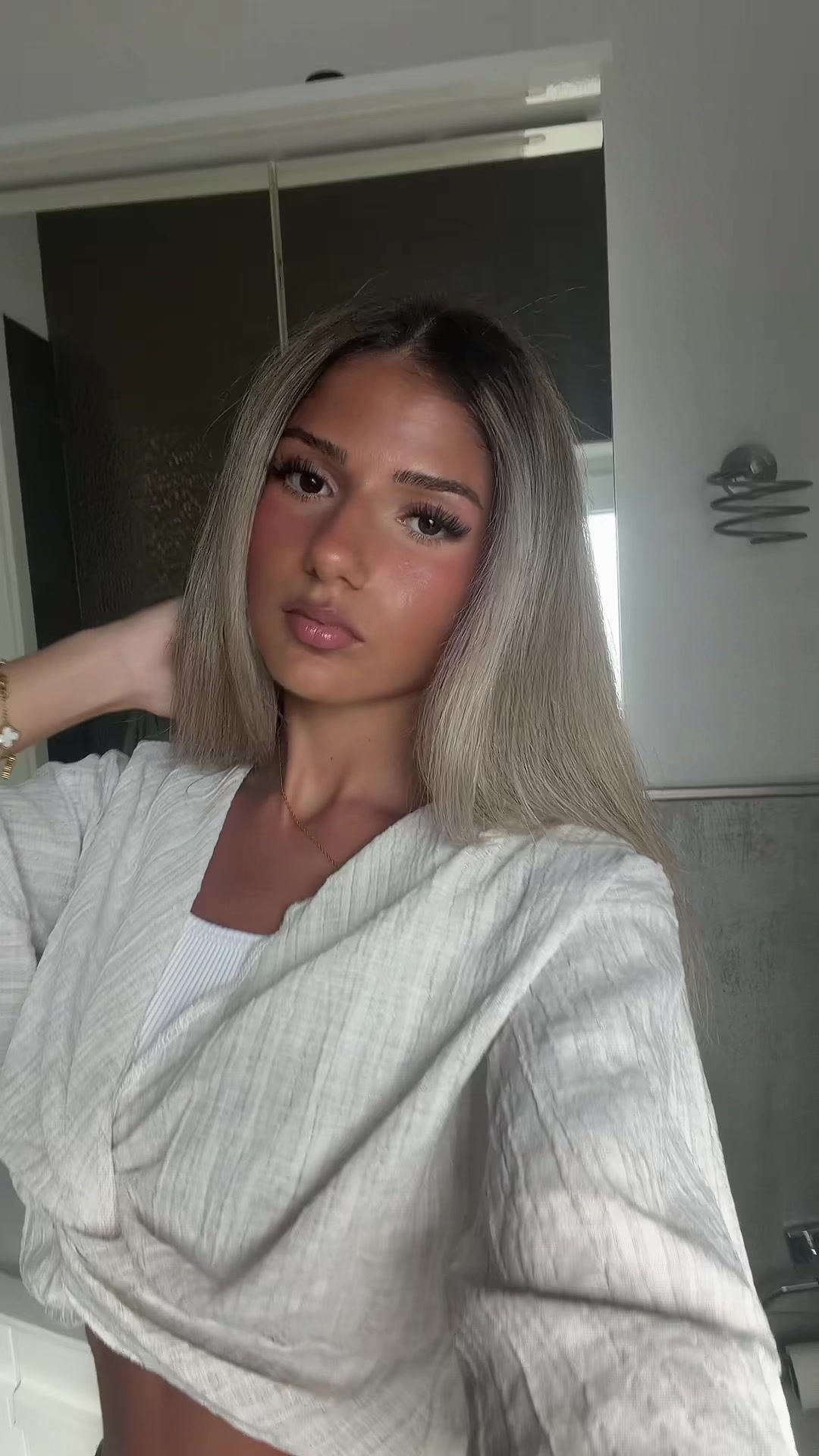 @Lara Su