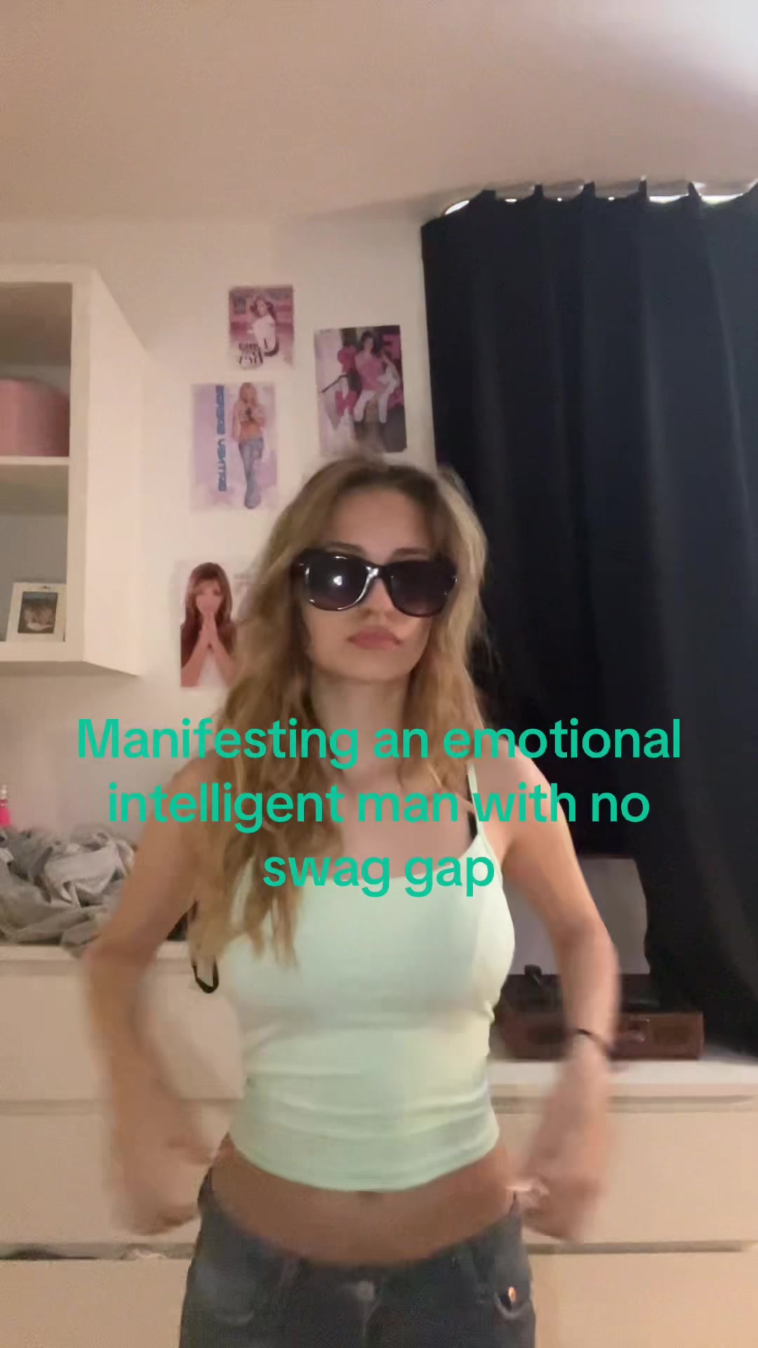 @️