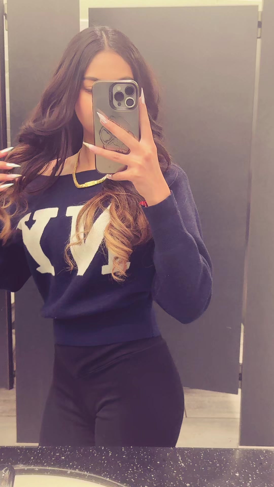 @sasha_somwaru