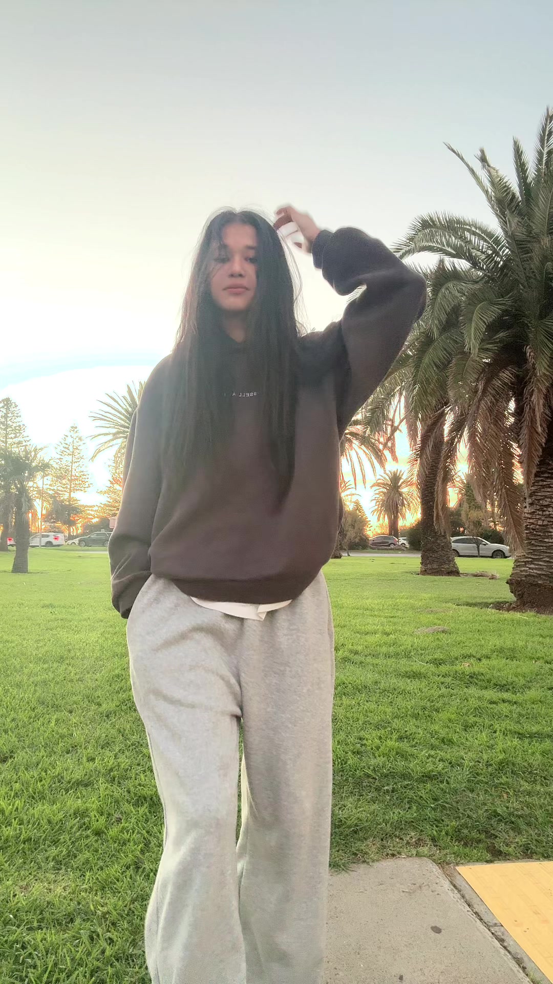 @SARUNAA🫶