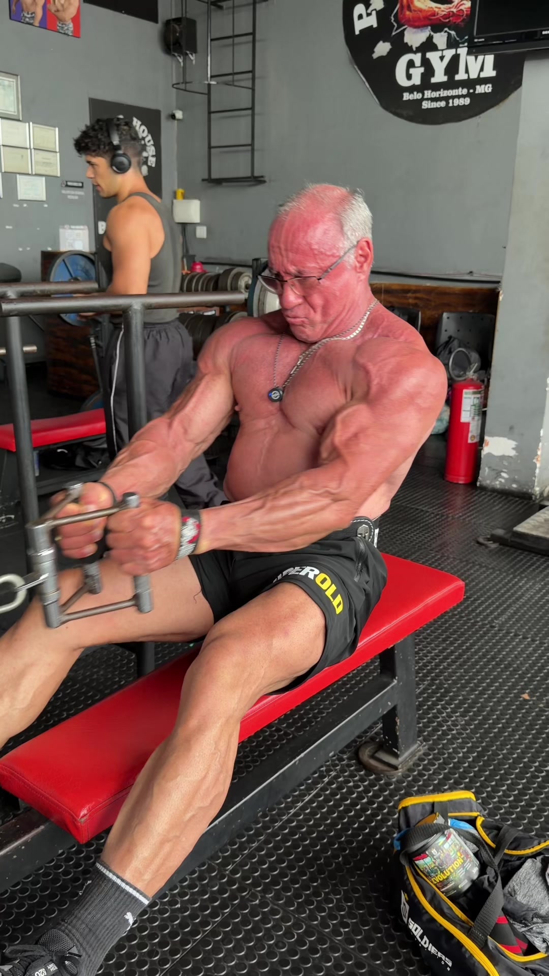 @Roger&atilde;o - Vov&ocirc; Bodybuilder