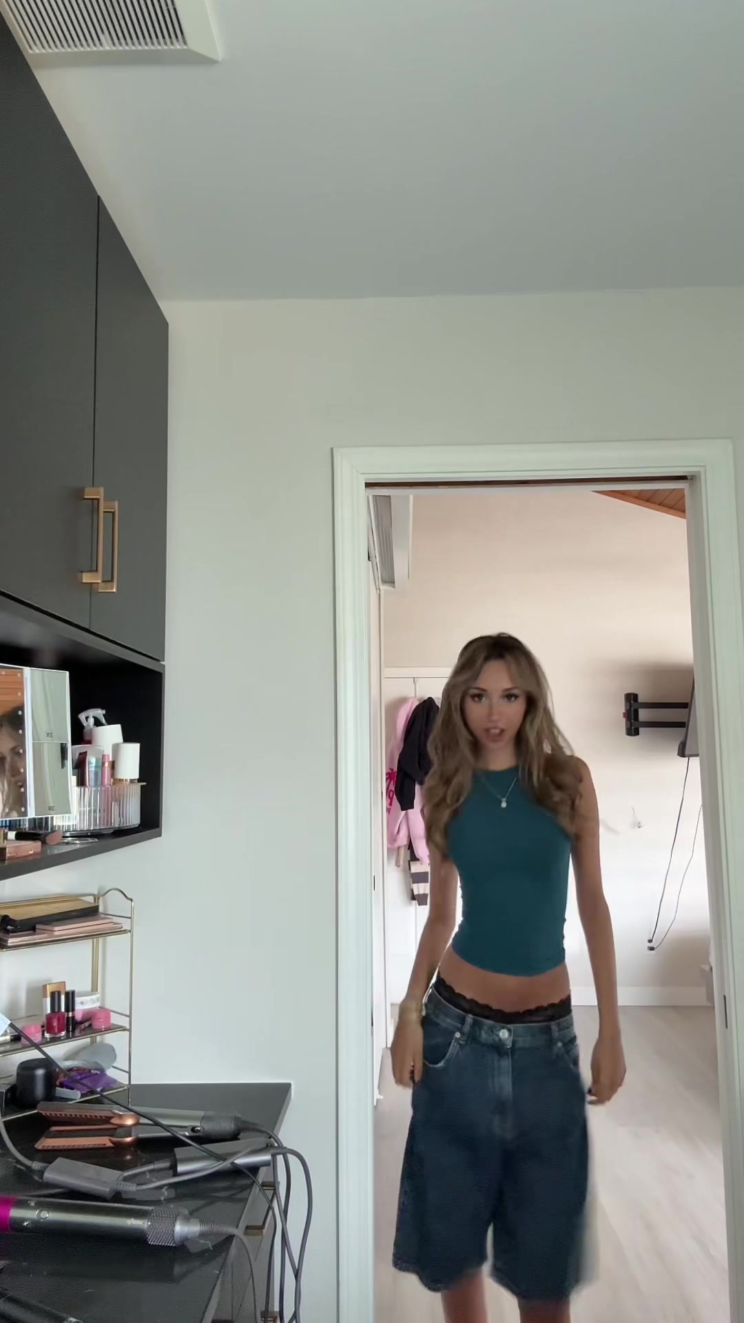@rheabies🦝