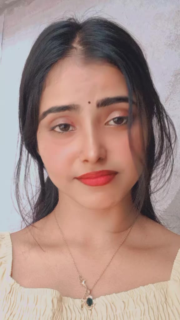 @rakhi thakur🌸🕊️
