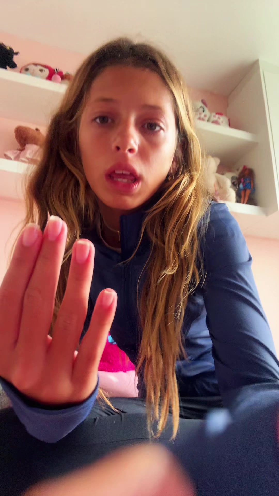 @Laura.M🪽