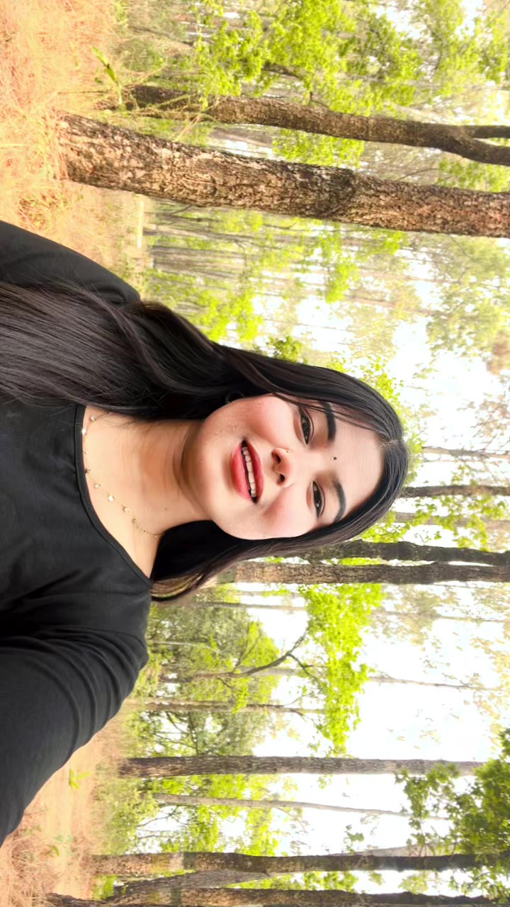 @🦋