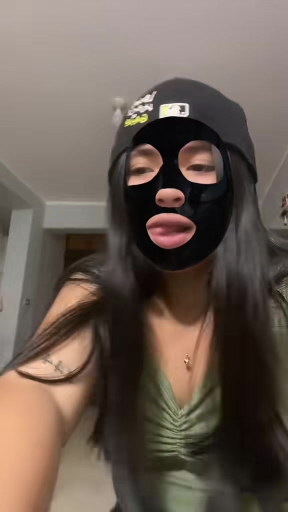 @VALERIA