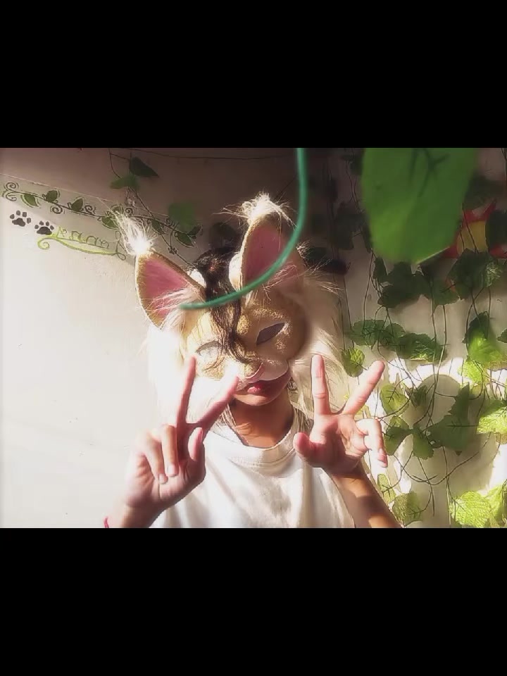 @🐾★~ ☾ 𝐿𝑜𝑛𝑛𝑎 ☽~★🐾