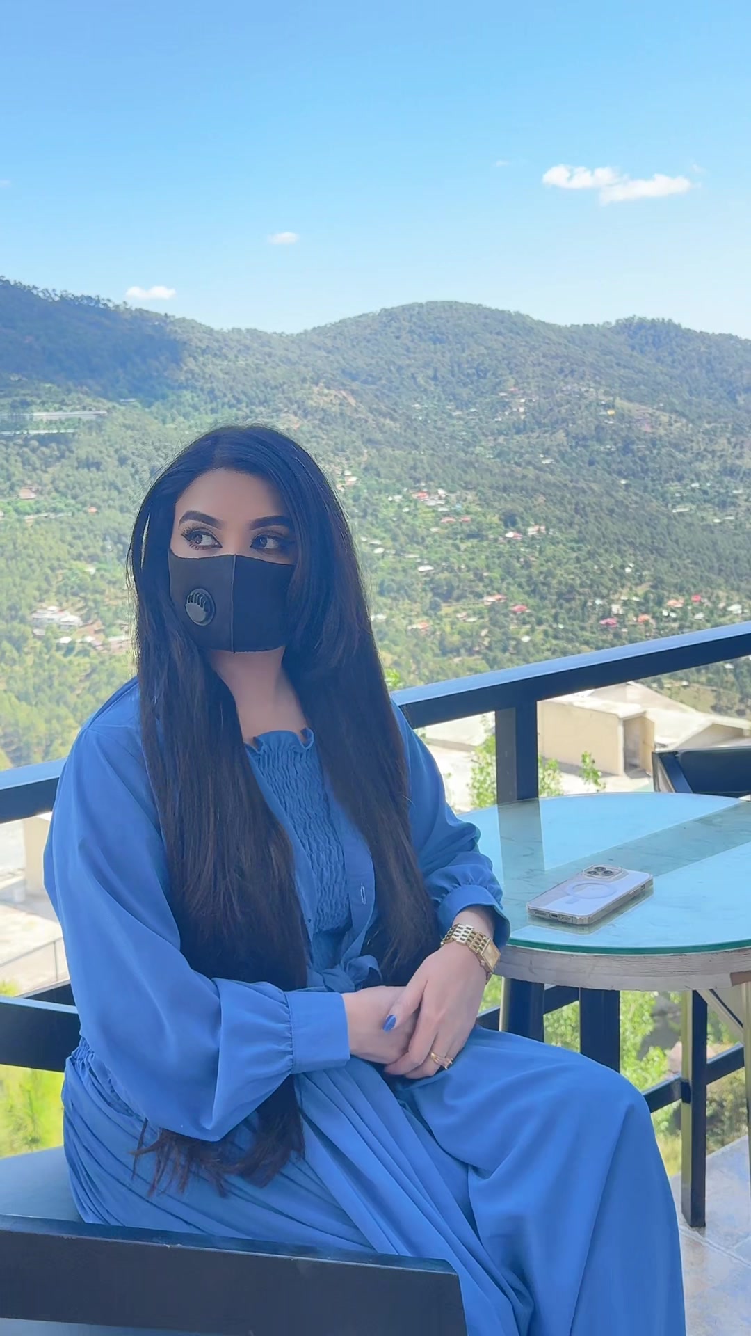 @Amna Alishba