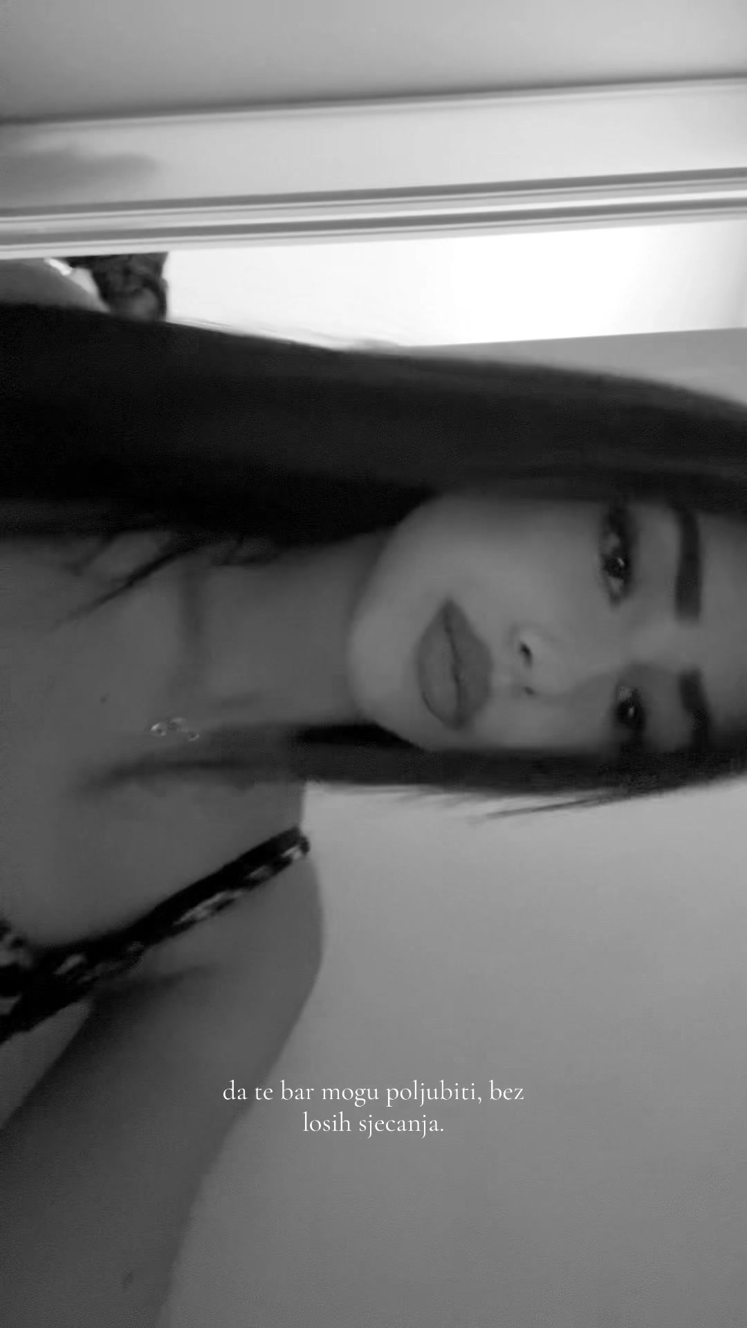 @𝐧
