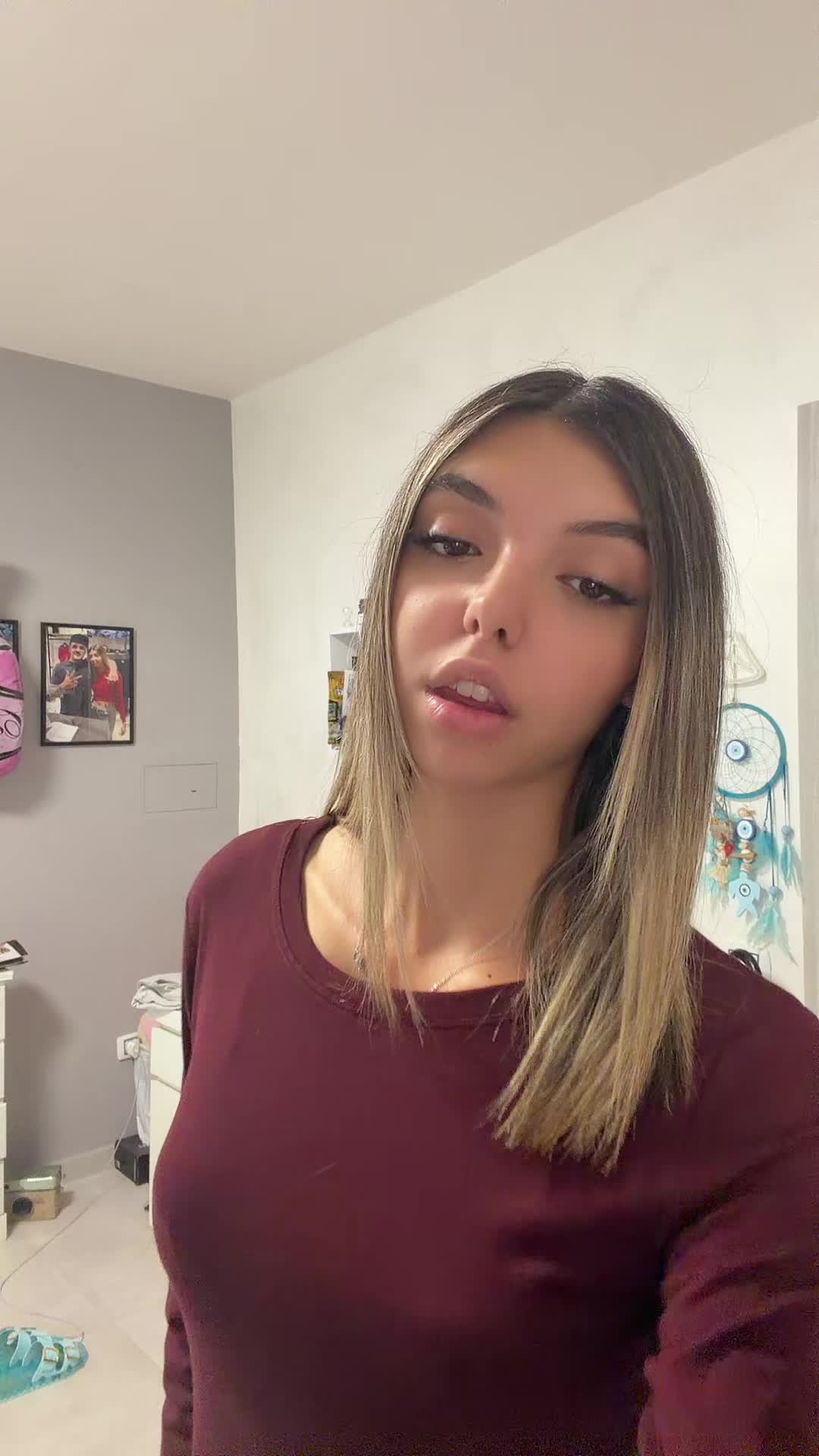 @melyyyy