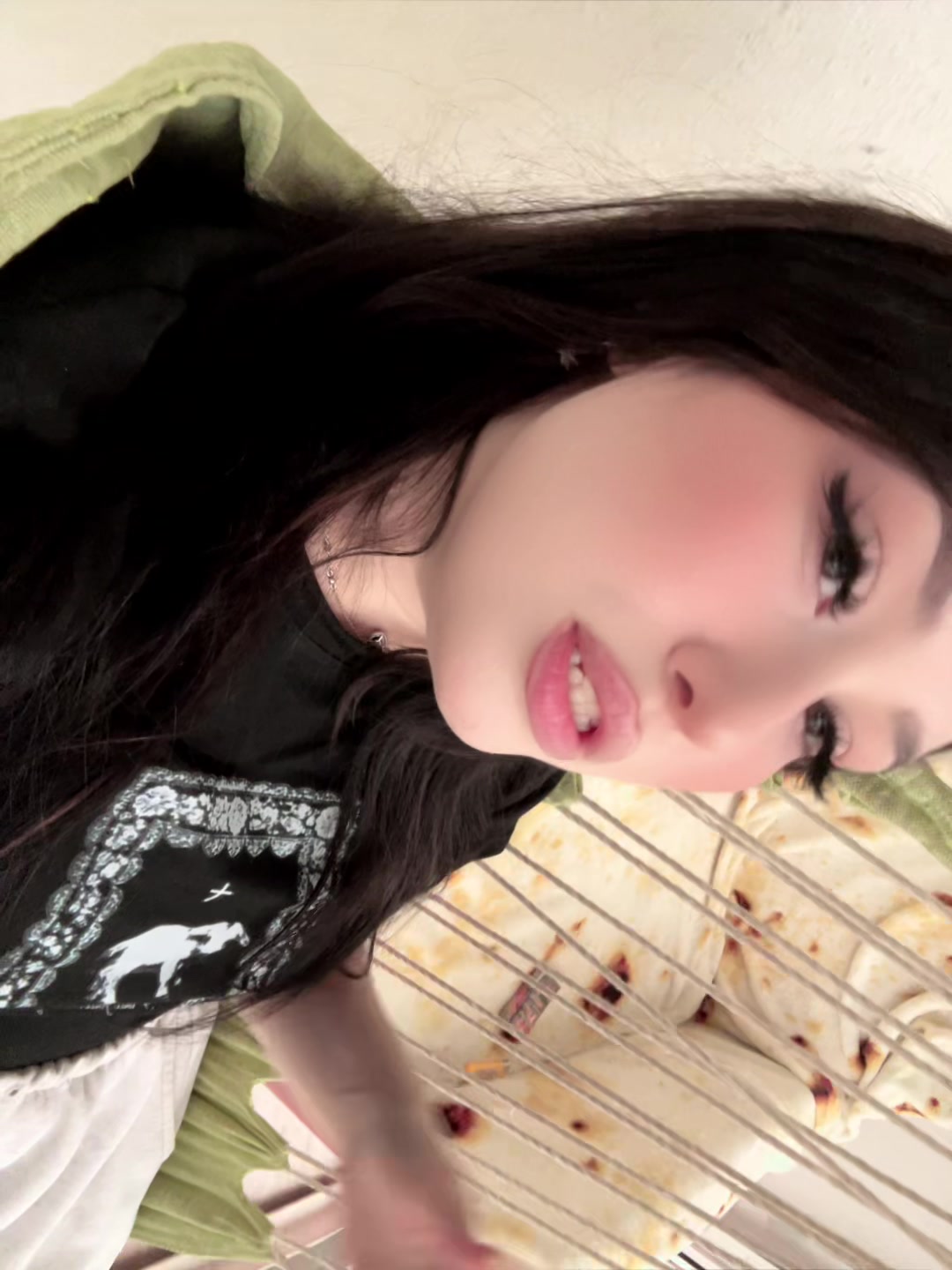 @Полина Миумиу