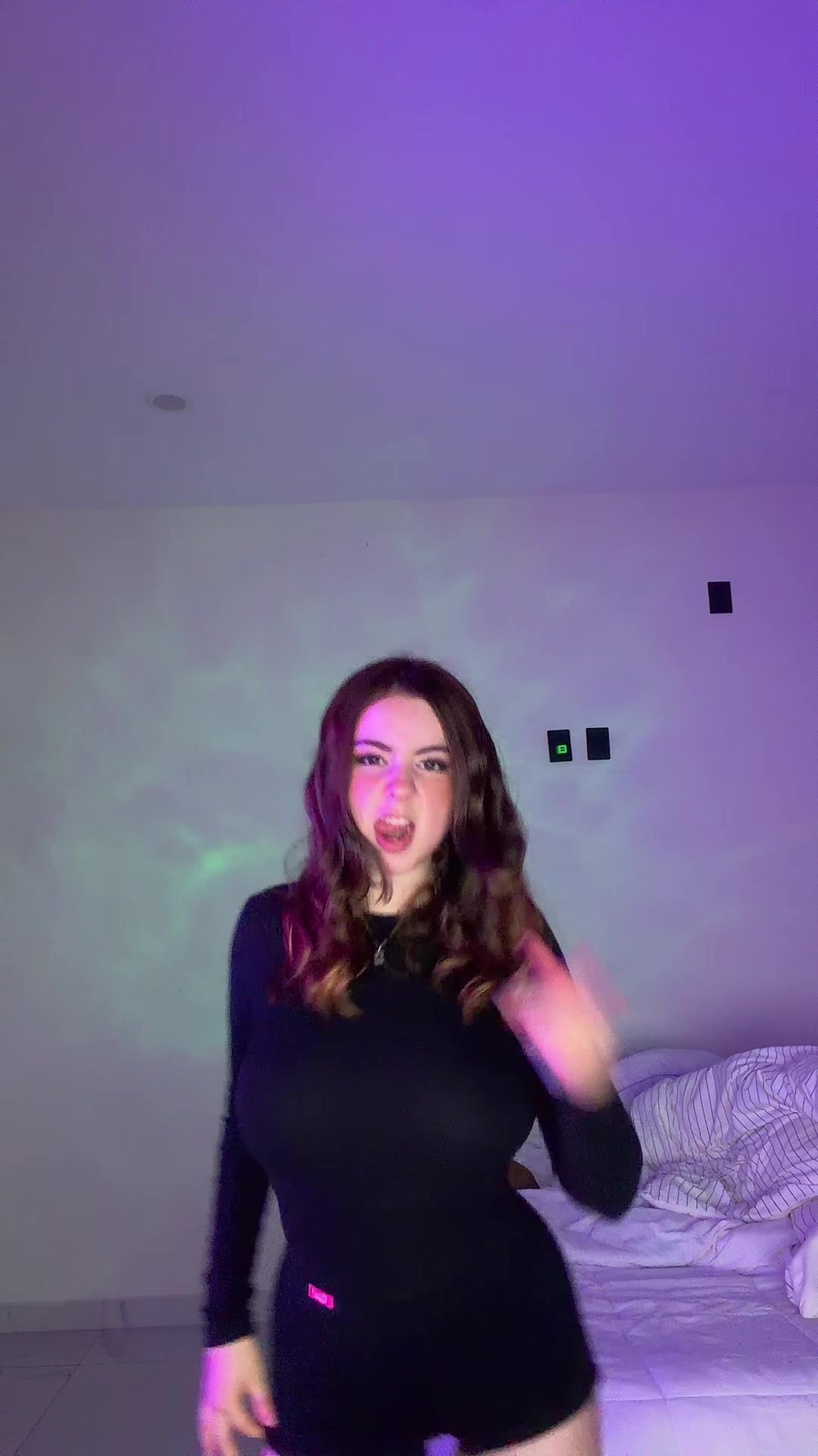 @abichita_.a