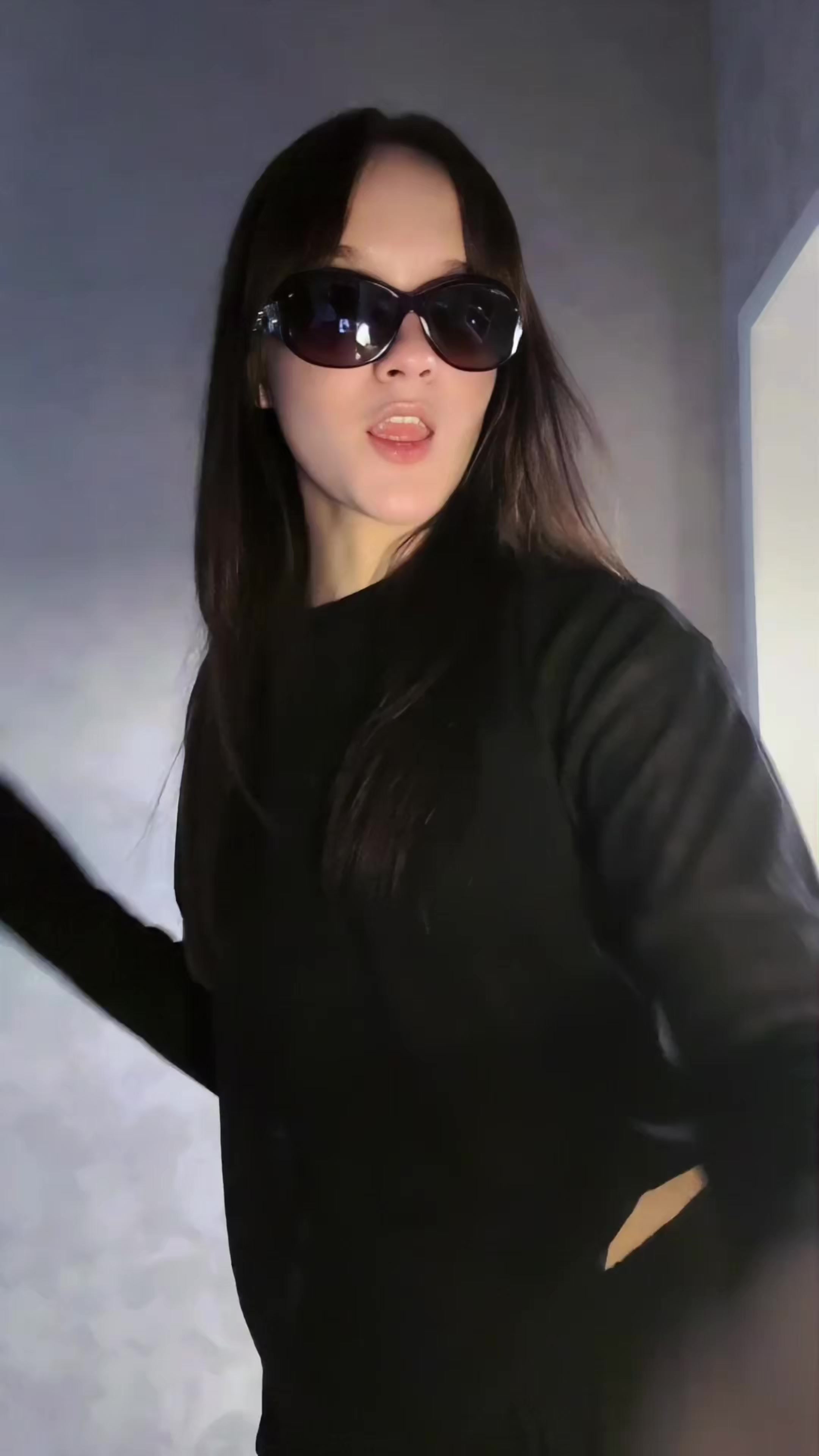 @Katrina