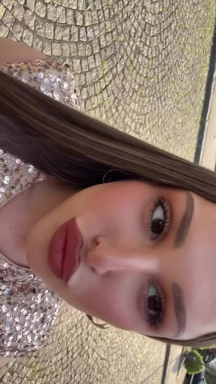 @👑 𝐀𝐋𝐄𝐊𝐒𝐀𝐍𝐃𝐑𝐀 👑