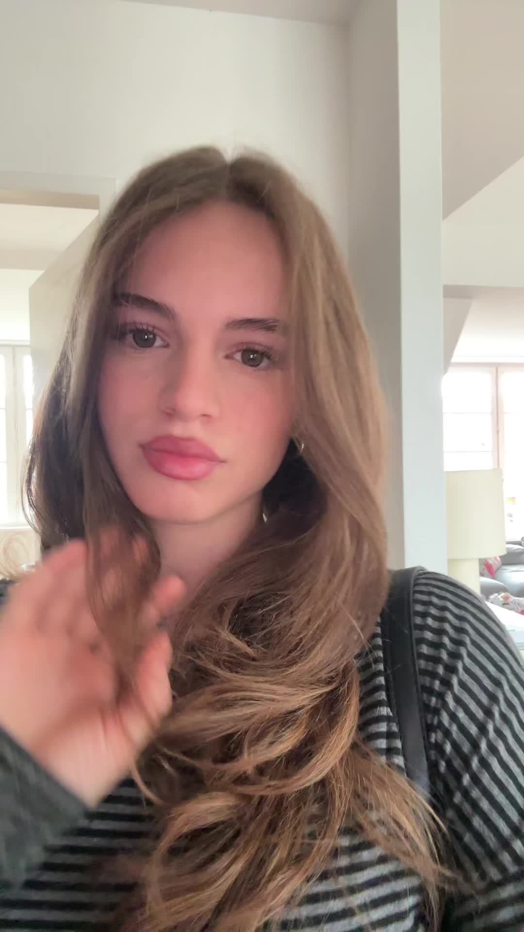 @L&eacute;na🌺