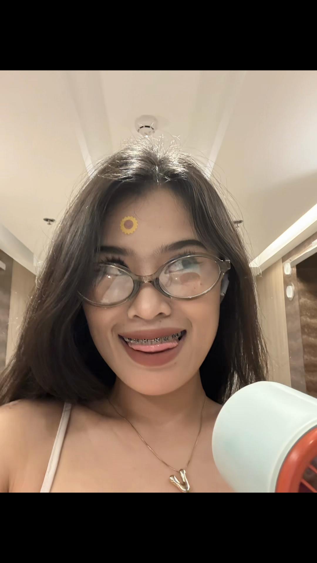 @v