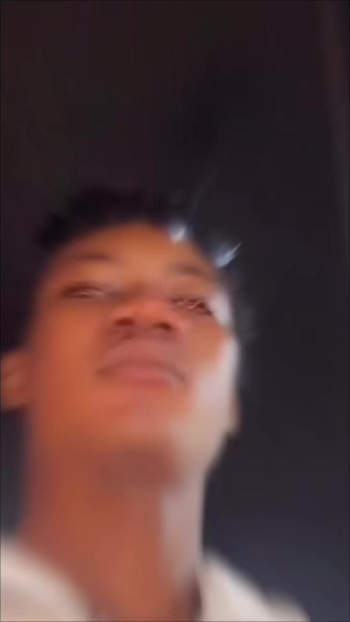 @๐ด๐๐จ๐ซ๐๐ง