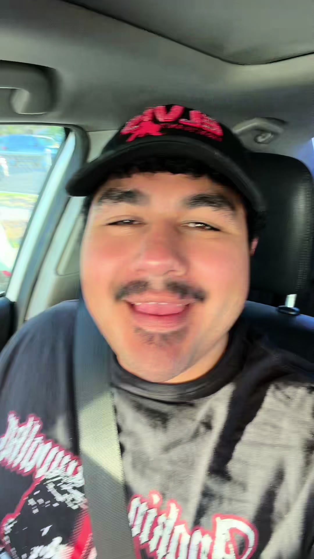 @Strawhatandrew