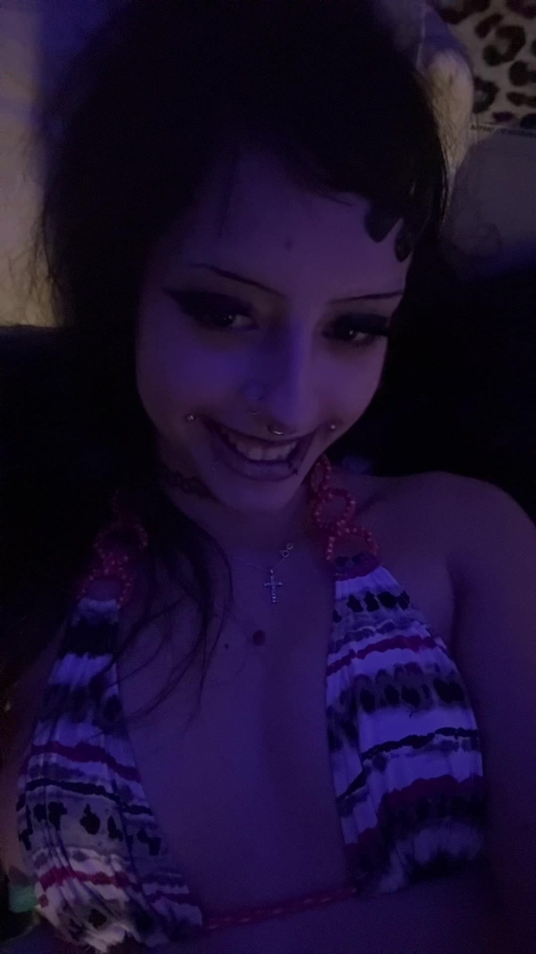 @⛧°。⋆༺♱༻⋆。°⛧