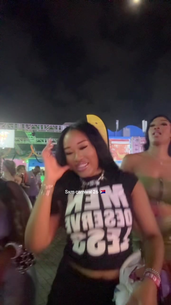 @Amisha.