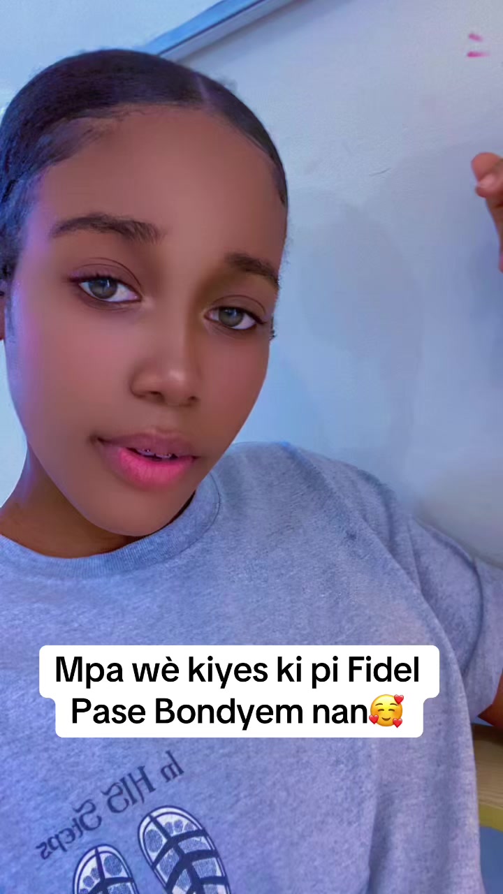 @M&eacute;lissa Esteryl