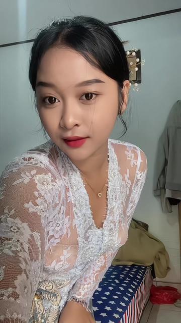 @Ayikk-!