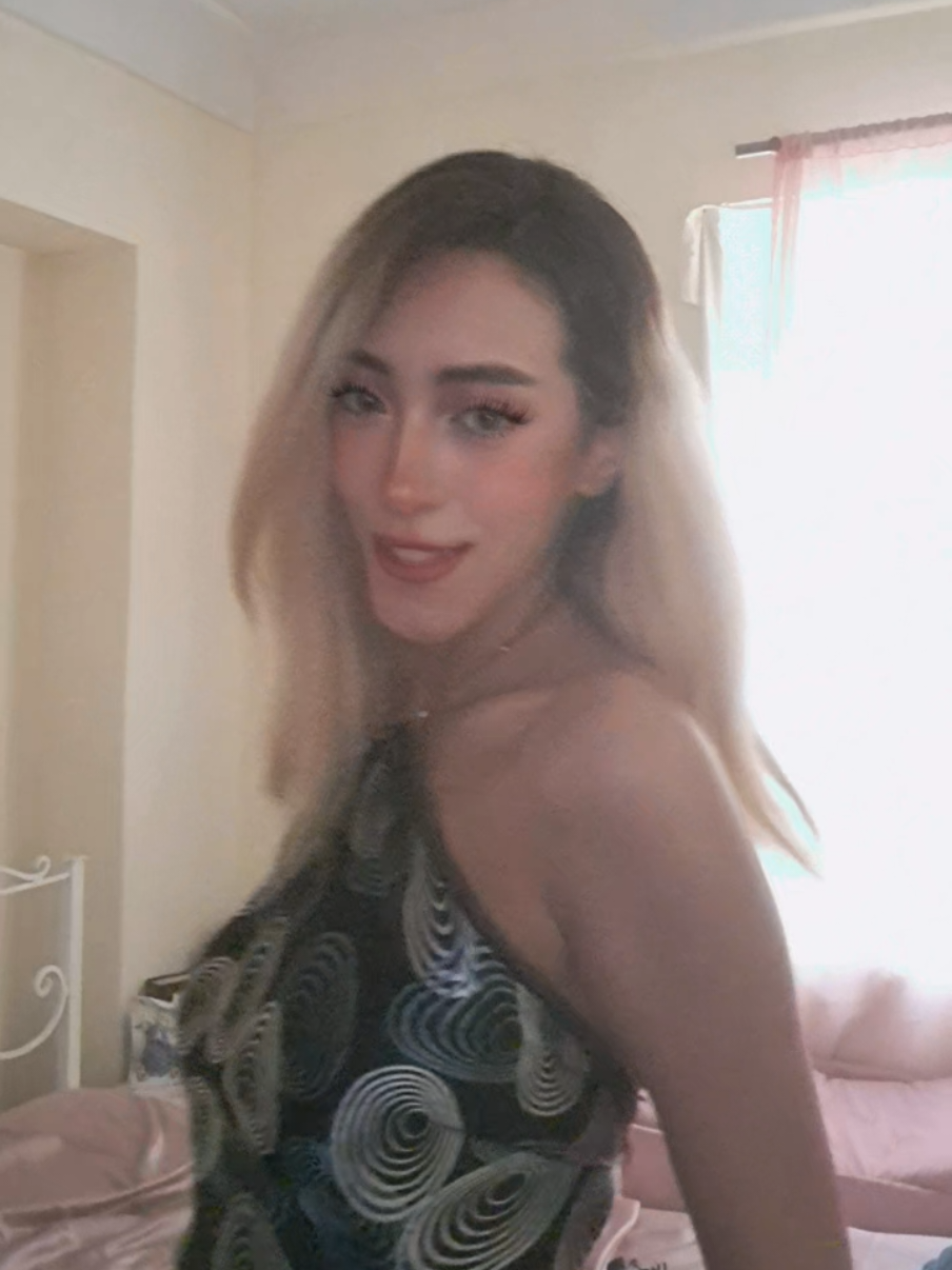 @Niusha