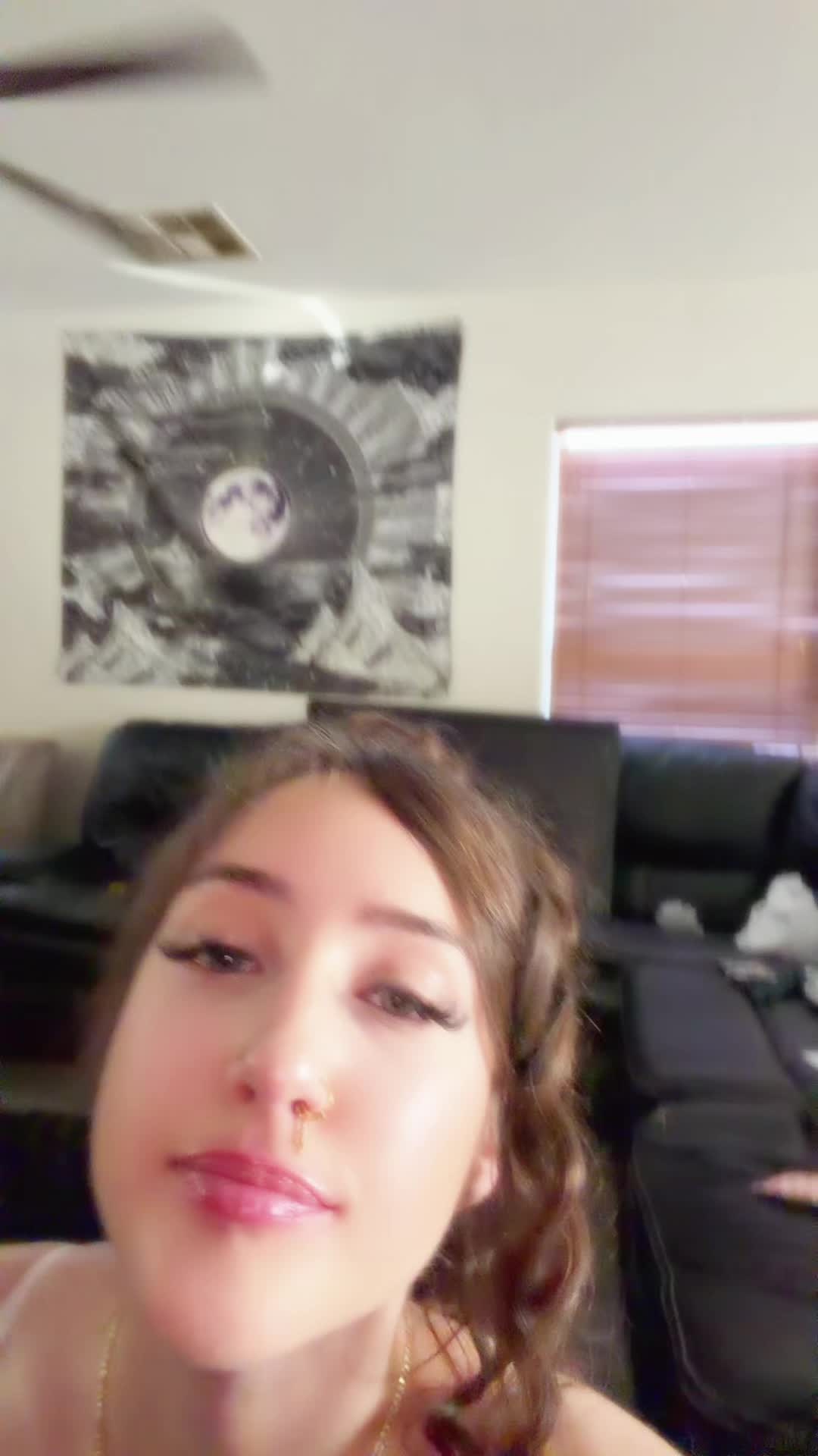 @moonie