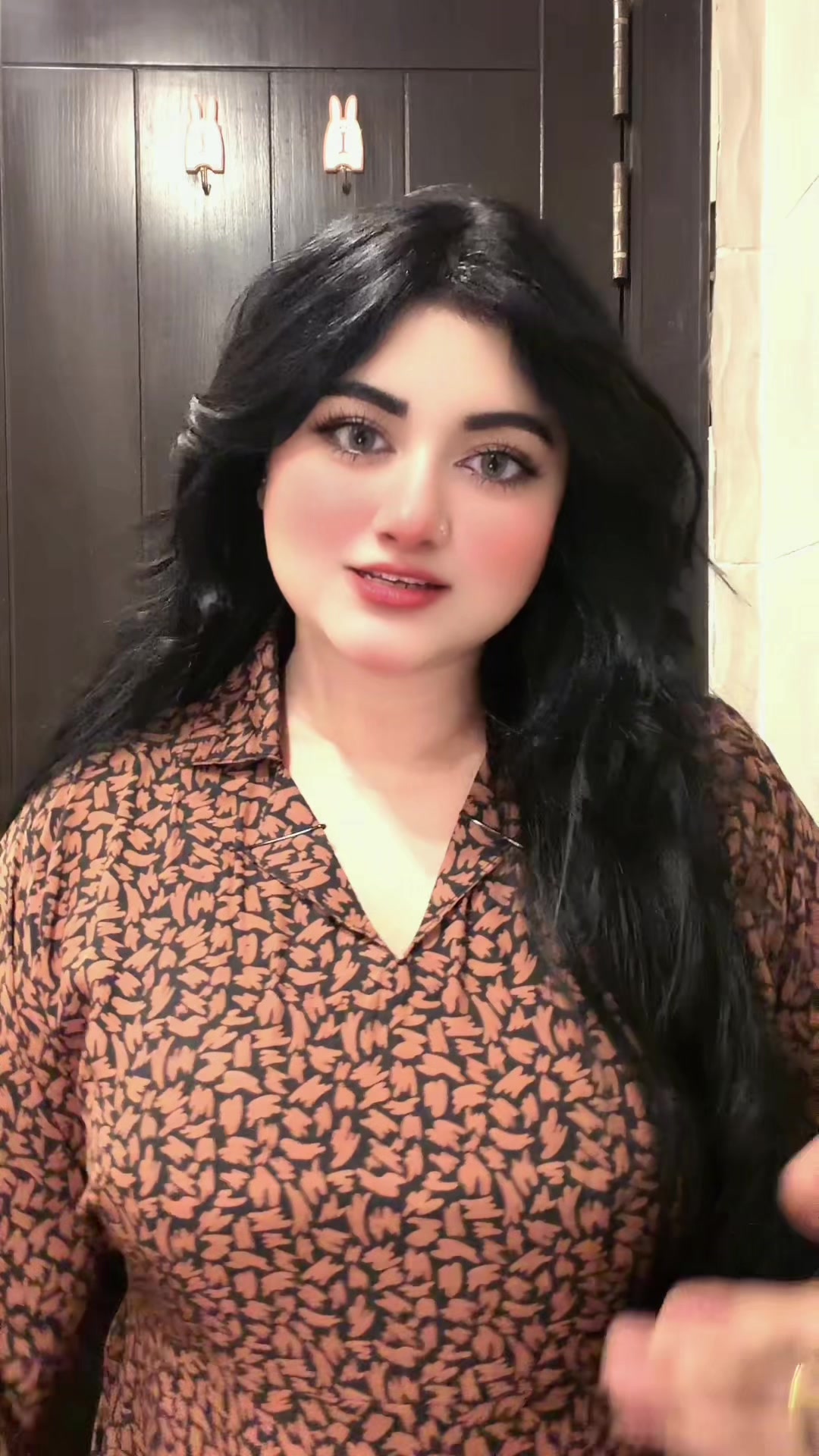 @Arooba