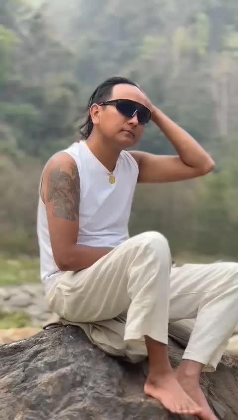 @रतन लो