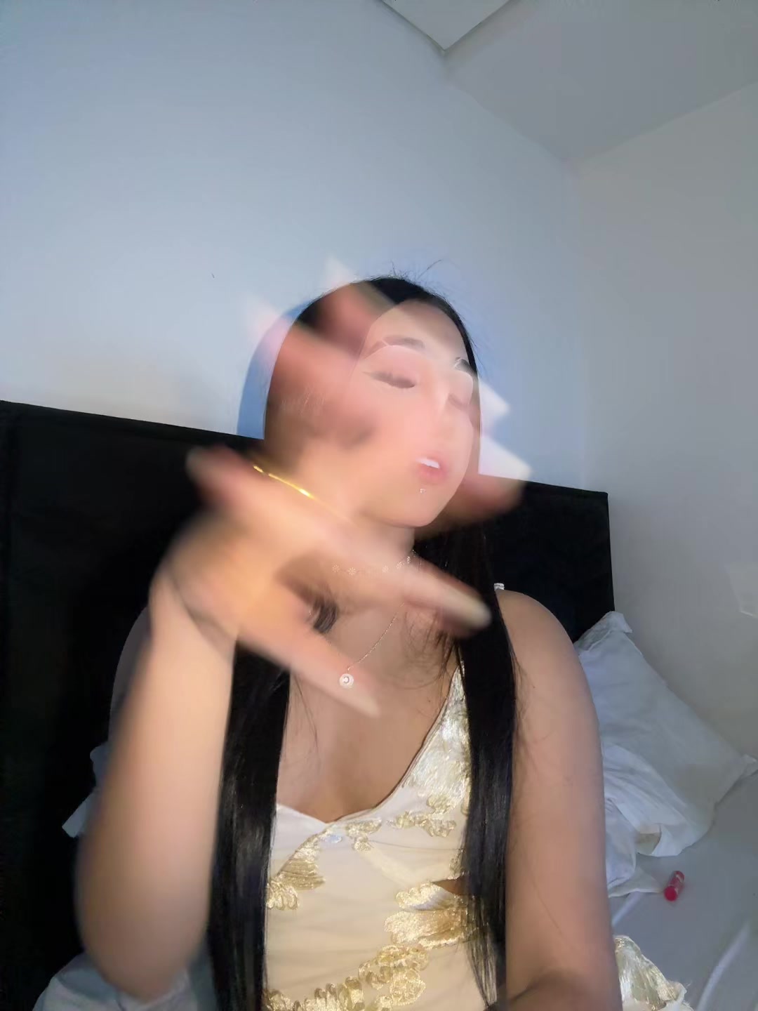 @๐-โ๐ธโ๐๐๐ผ๐ค๐ป๐น