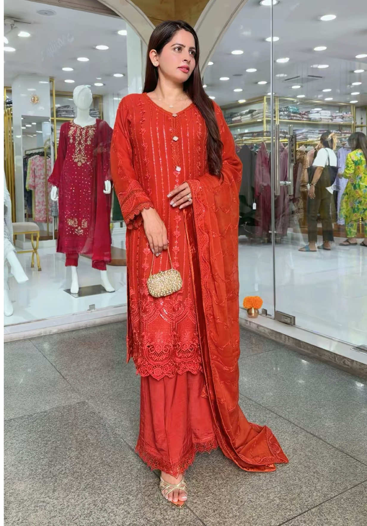 @Saafiya&rsquo;s Luxury Apparels