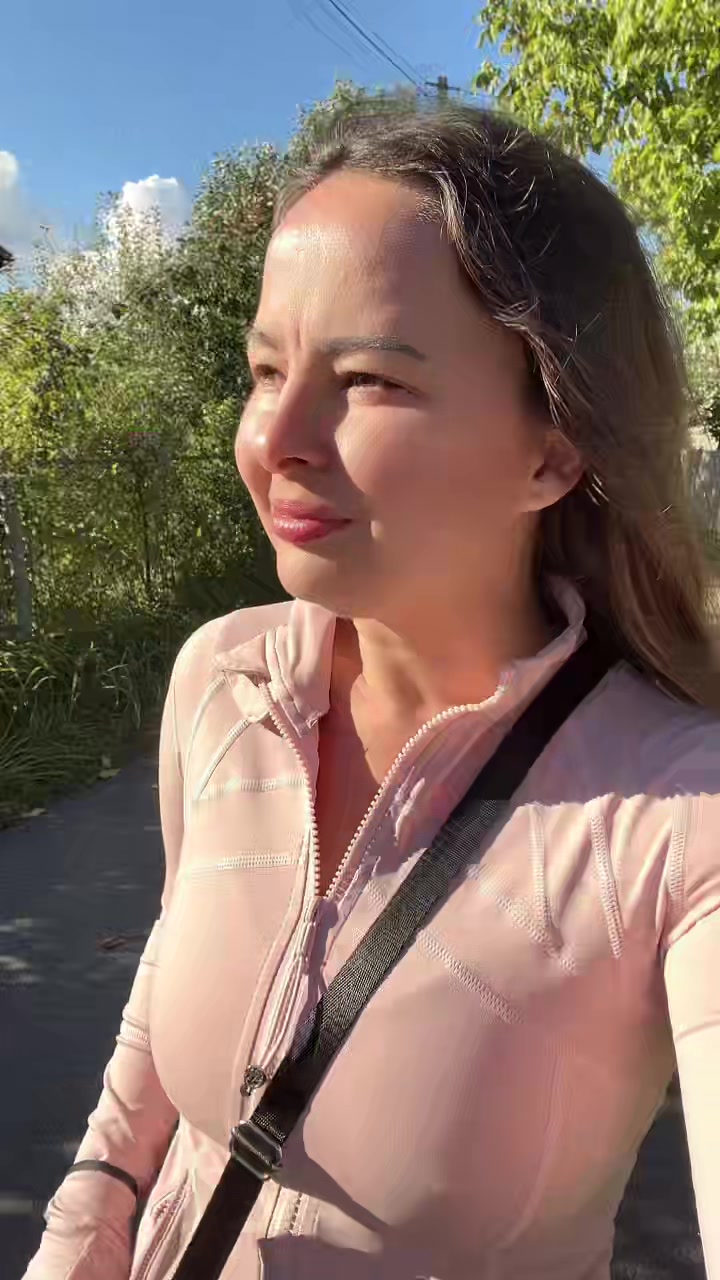@Вікторія