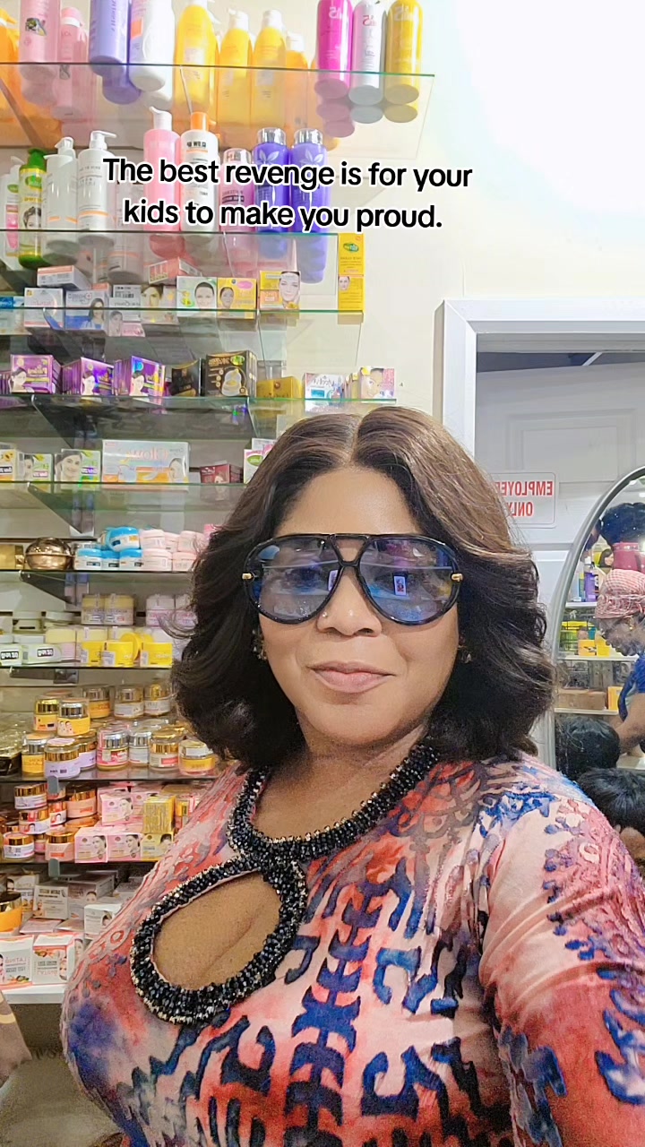 @𝐔𝐏2𝐔 𝐆𝐋𝐎𝐖𝐆𝐄𝐓𝐓𝐄𝐑𝐒