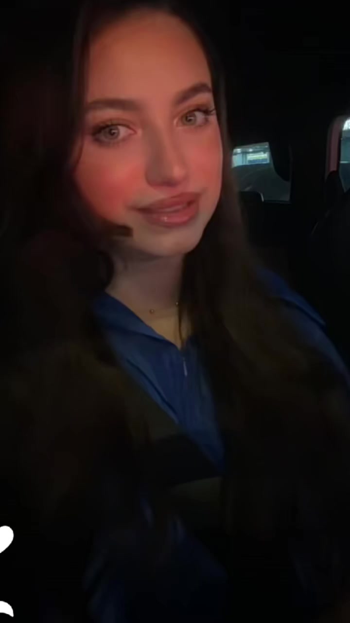 @🧸.𝑬𝒍𝒍𝒂.🪽