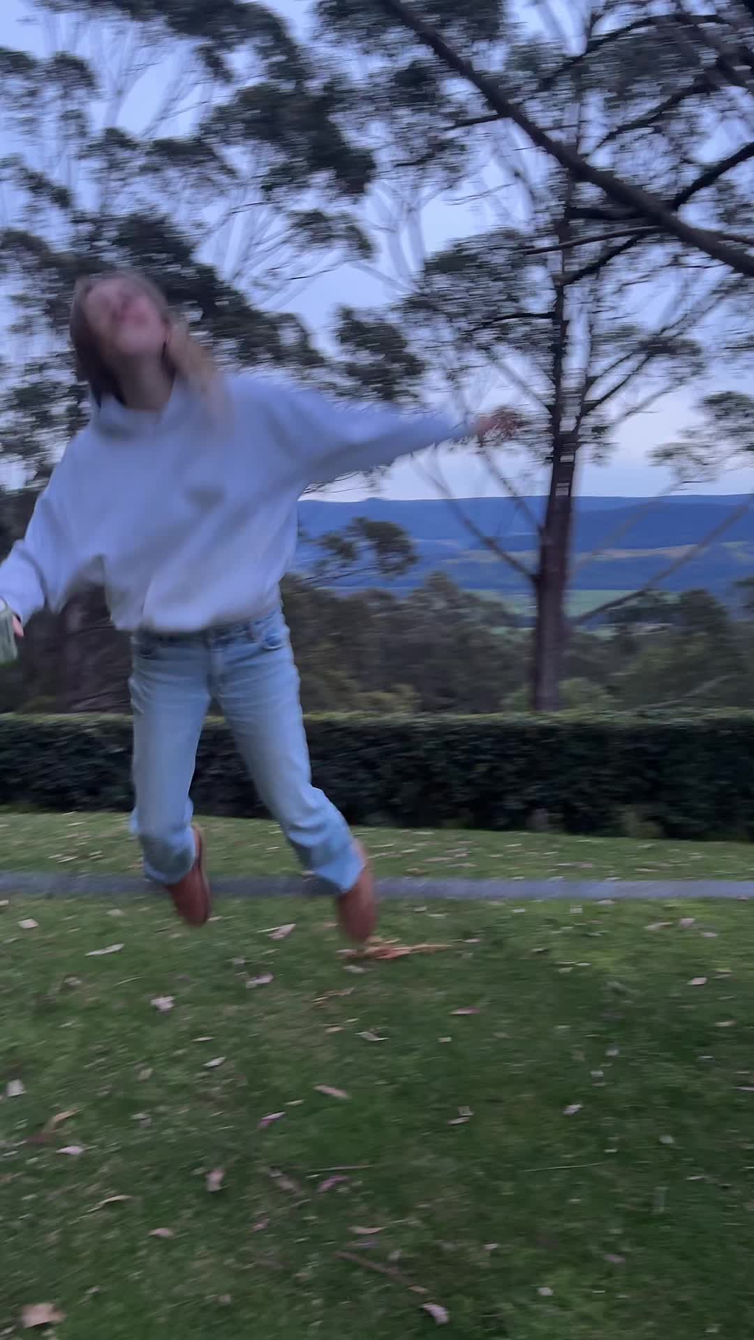 @lily