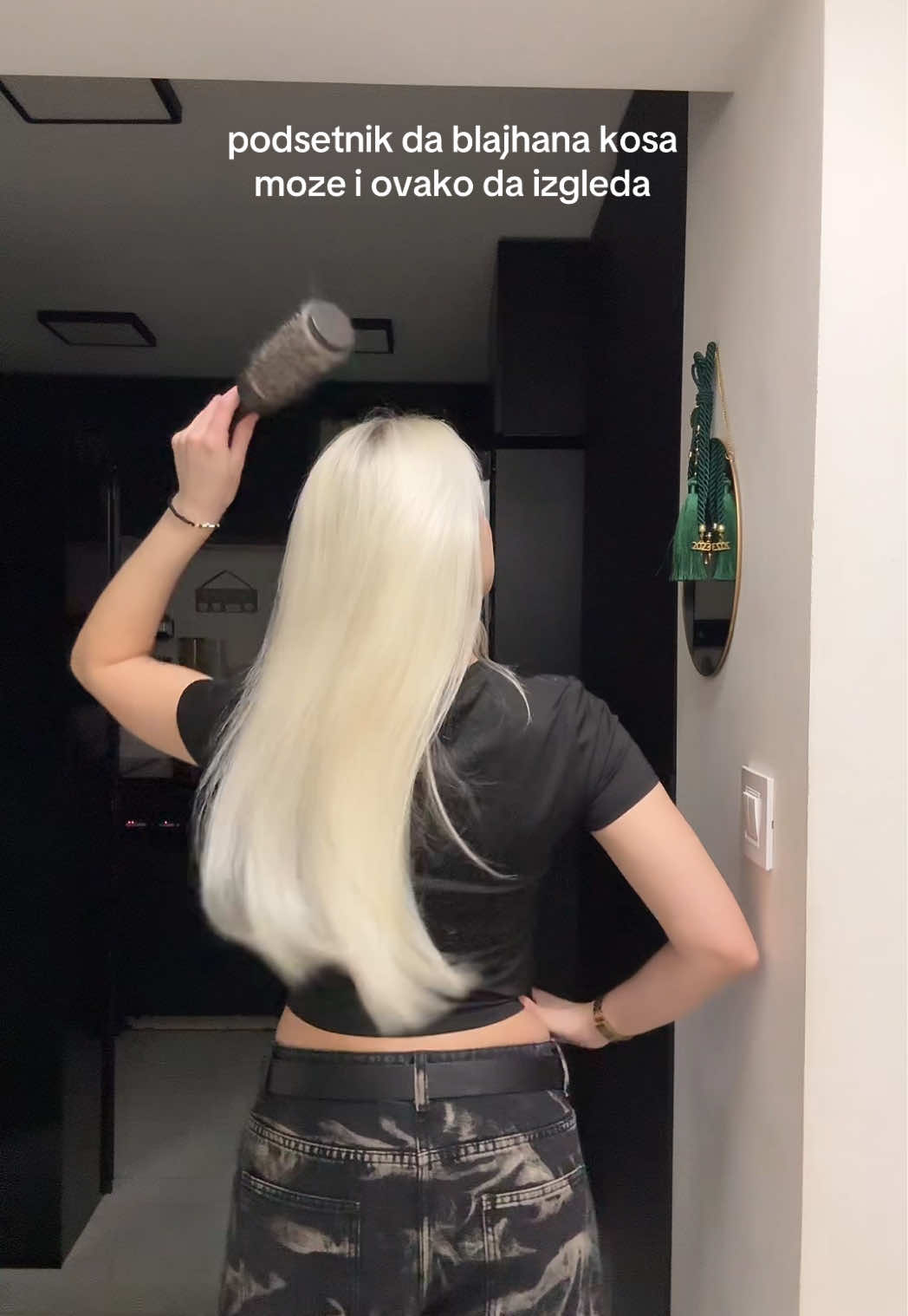 @larisa