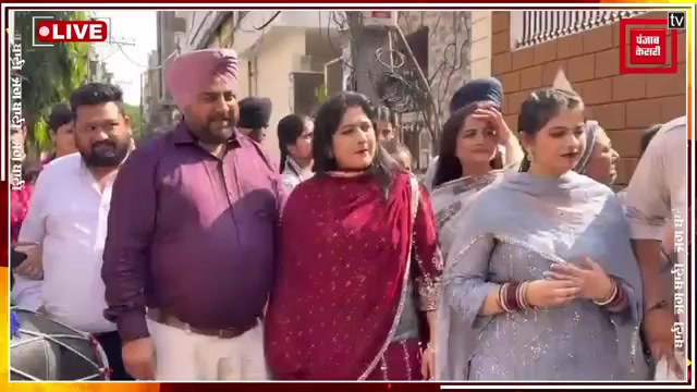 @Mari pyari Maa