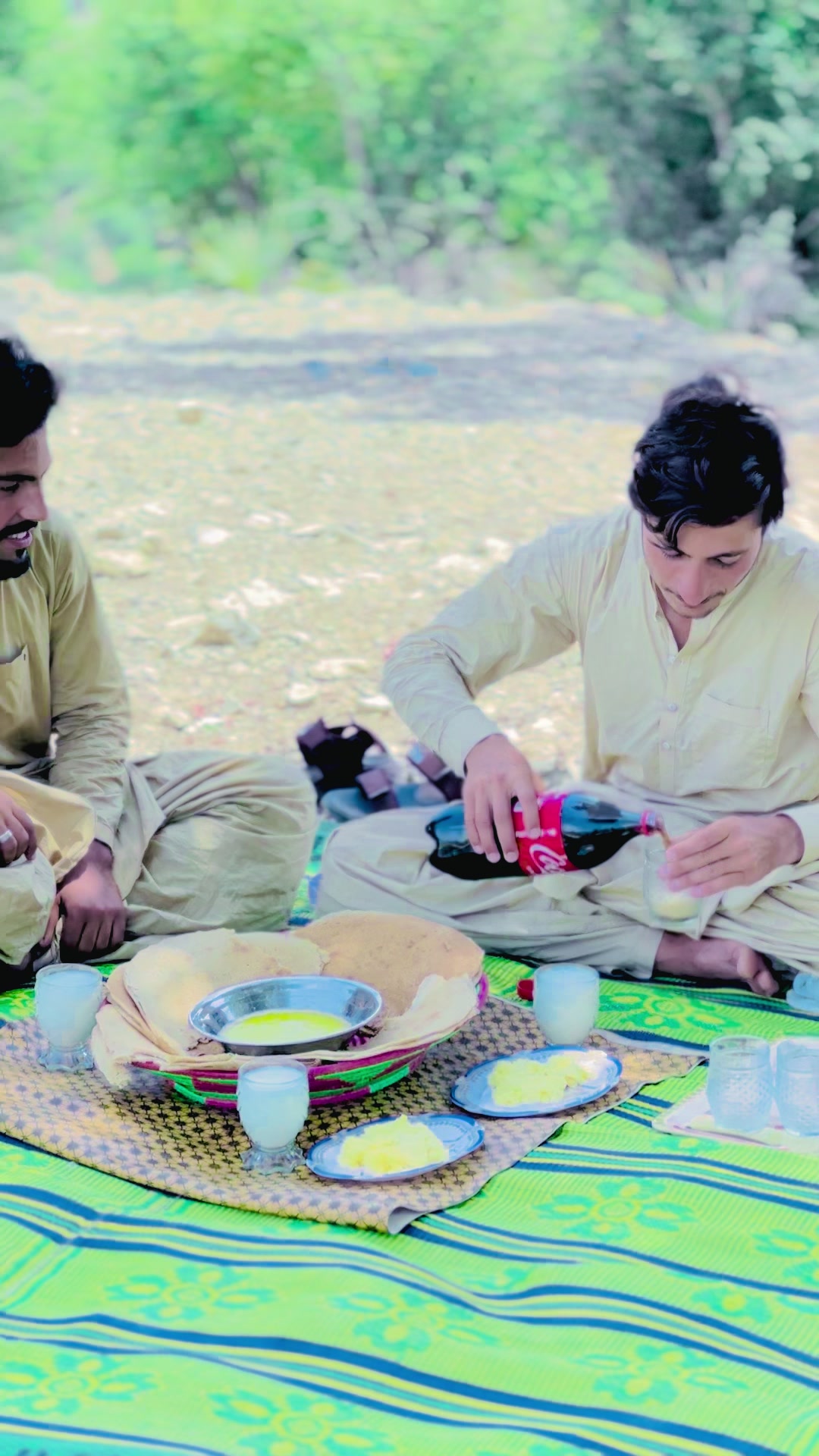 @🇦🇫 Comrade Zeeshan 🇦🇫